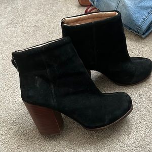 Jeffrey Campbell black boots size 10